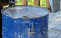 Как сделать умывальник на улице: из металлической бочки и мойки