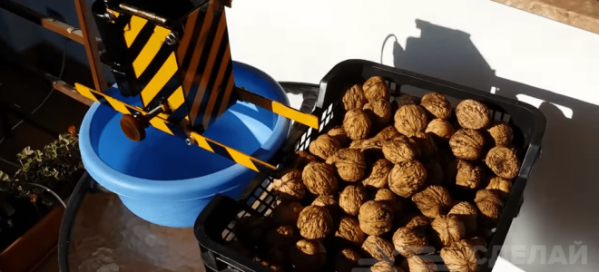 Орехокол с приводом от моторчика стеклоподъёмника