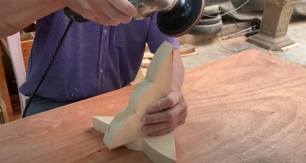 Складной настенный столик из дерева
